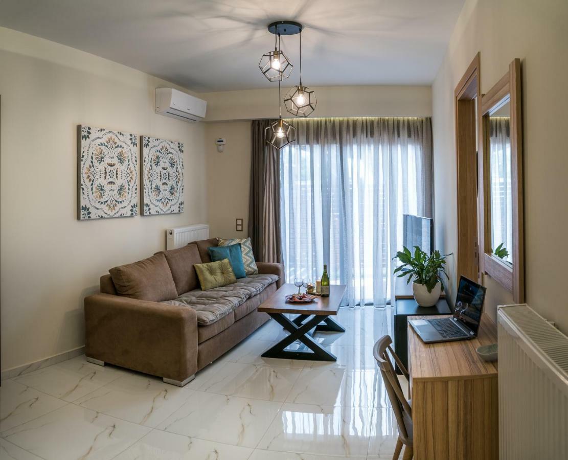 Lemar Luxury Apartments Hersonissos  Exteriör bild